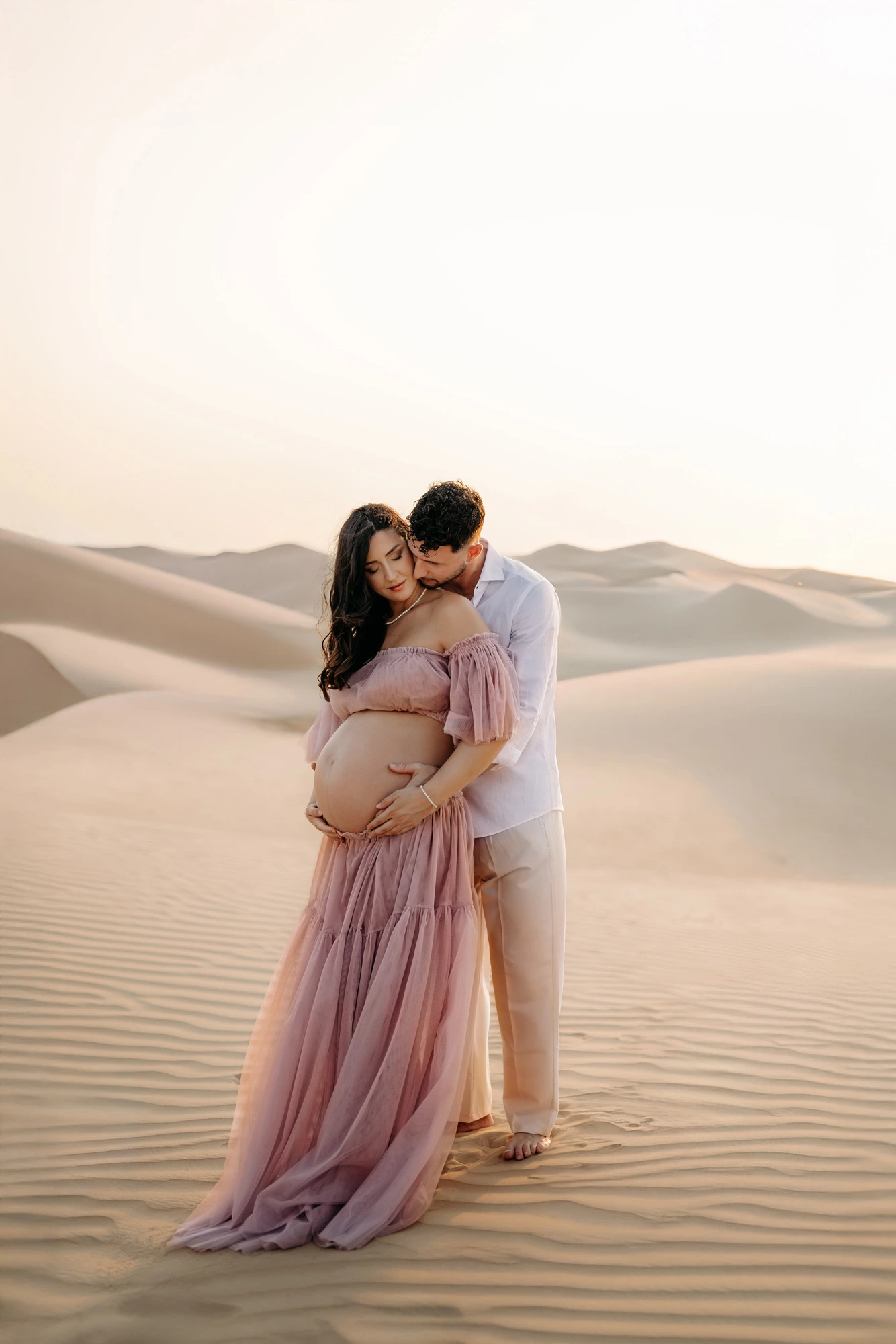 Dubai Family Photographer Desert Motherhood Embrace Golden Dunes