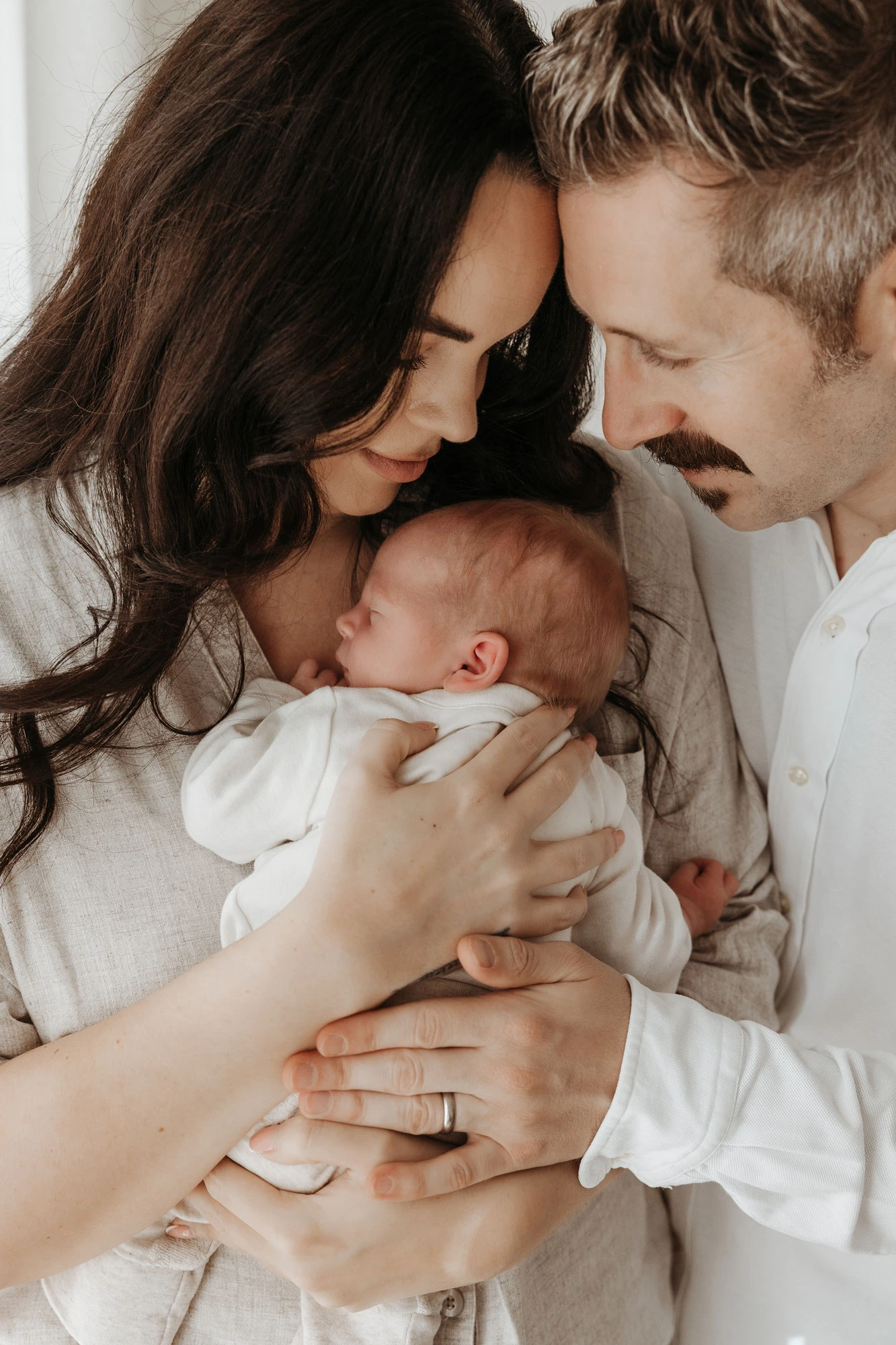 Dubai Family Photographer Newborn Motherhood Embrace Lifestyle Newborn